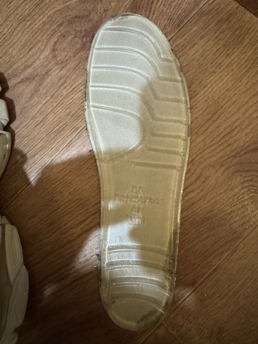 Balenciaga track 1