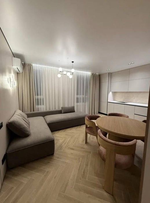 Оренда стильної 2 кімнатної квартири в новобудові перша здача