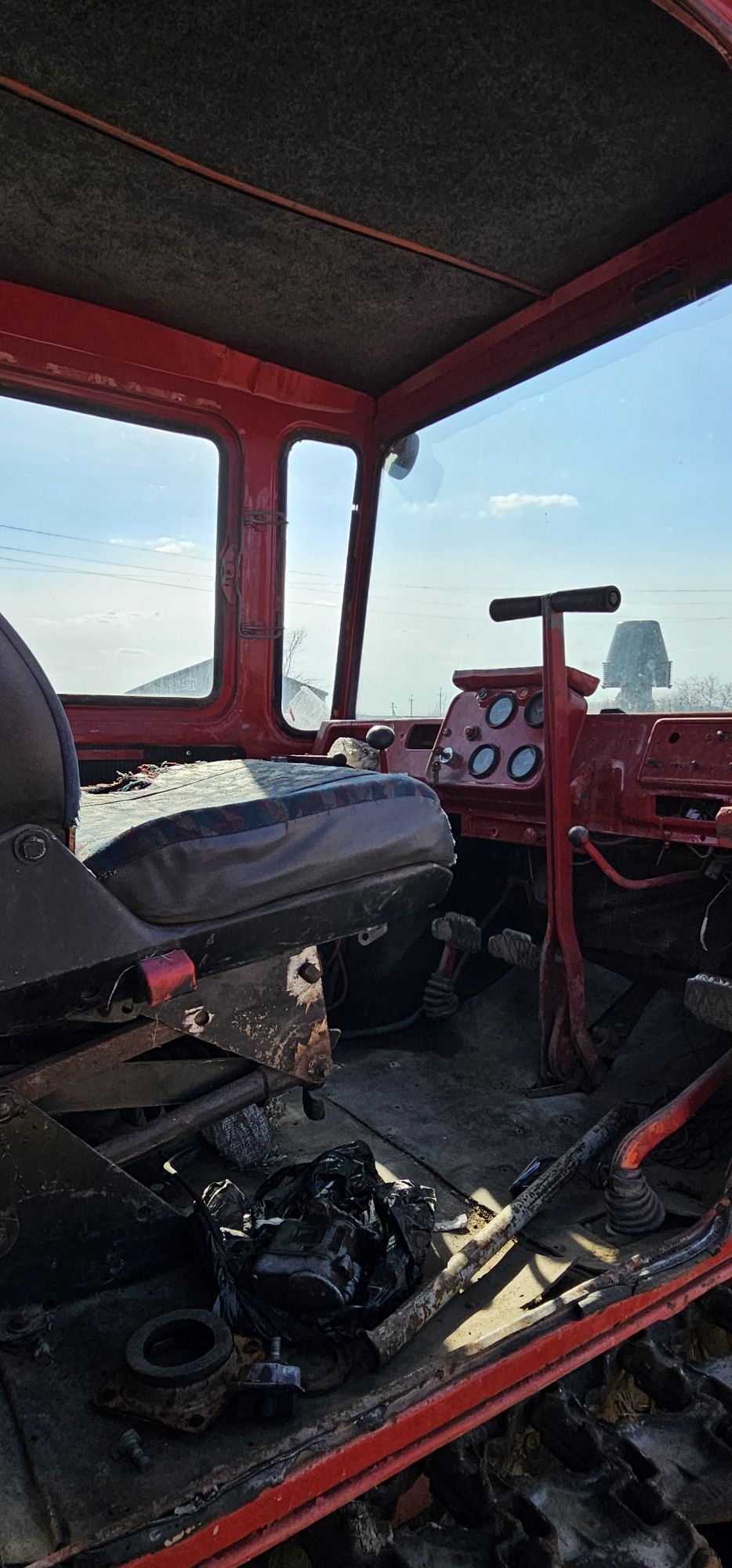 Продам  бульдозер  дт-75
