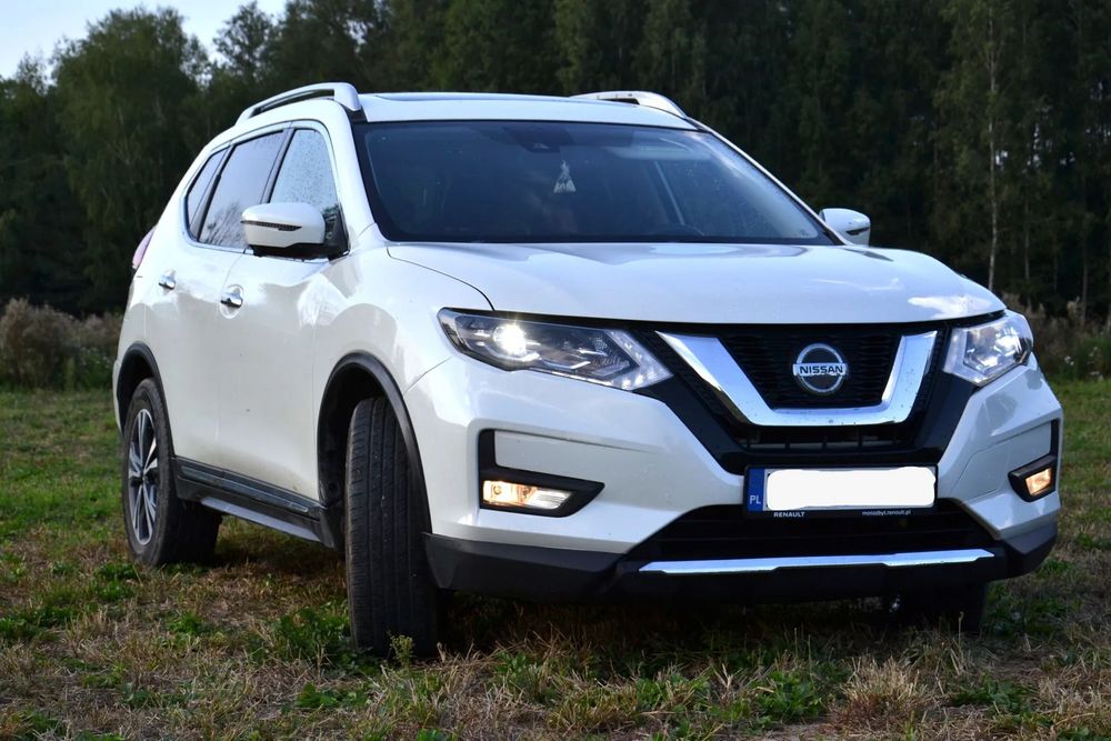 Nissan Rogue Nissan Rogue lift 2017 2,5 SL AWD niski przebieg chrom radar full led