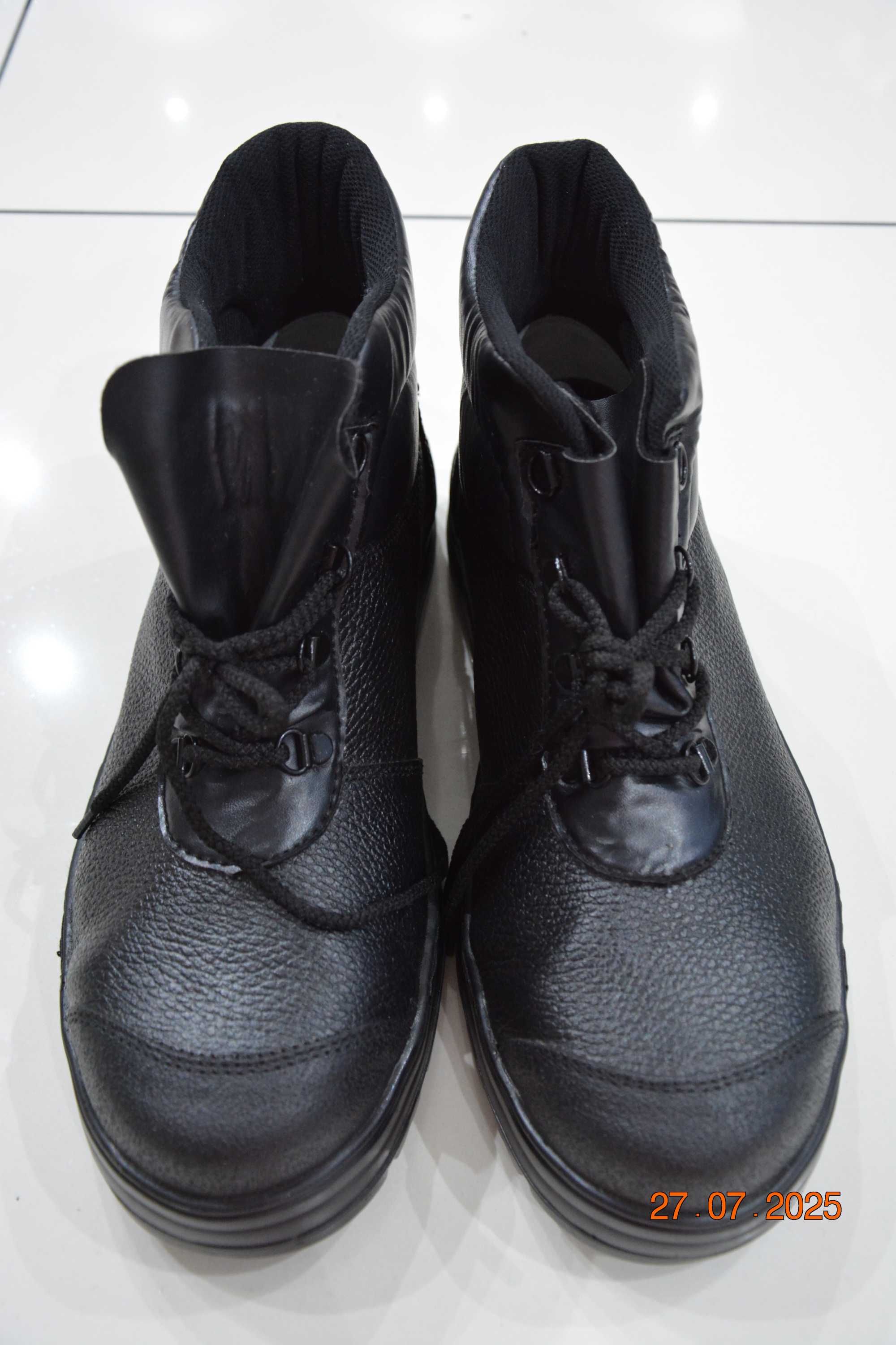 Buty robocze bezpieczne z metalowymi noskami Trzewiki robocze NOWE