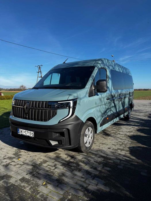 Wynajem BUS - VIP - Renault Master - 9 osób - WEBASTO - KLIMATYZACJA