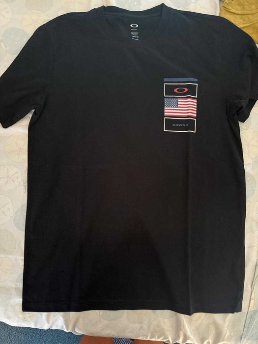 T-shirts originais S/M — Levi’s, Timberland, Mike Davis, Vans, outros