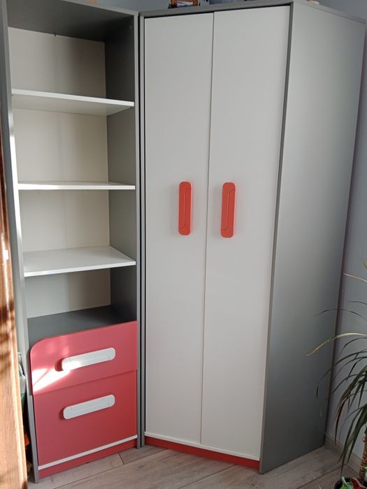 Zestaw mebli dziecięcych