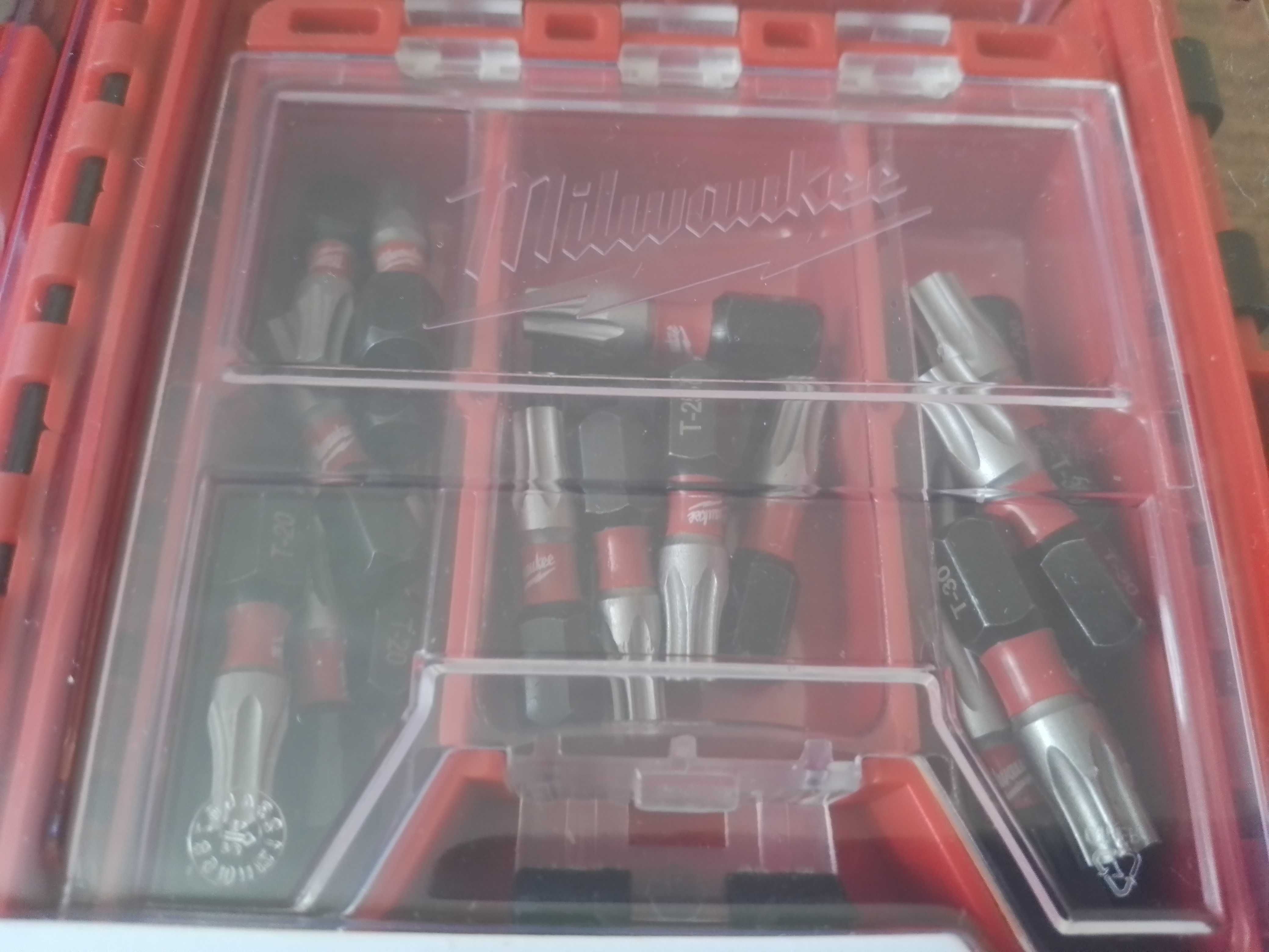 Набір біт SHOCKWAVE PACKOUT MILWAUKEE, (75шт) / 4932492008
