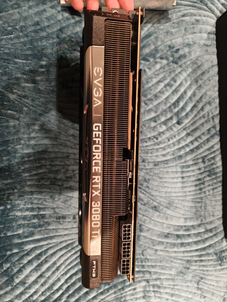 Placa gráfica NVIDIA GeForce RTX 3080Ti EVGA FTW3