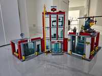 Lego 60110 - remiza strażacka - używana
