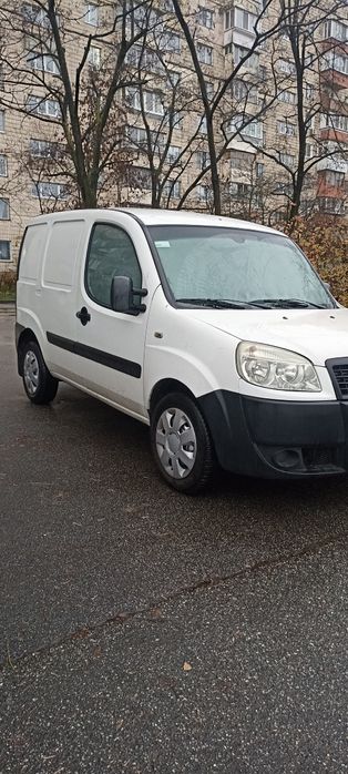 Продам Fiat Doblo 2011 года