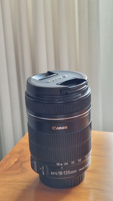 Lente Canon EF 18-135mm