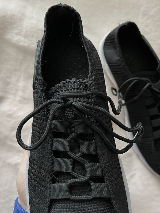 buty sportowe z siateczki czarno-białe 42