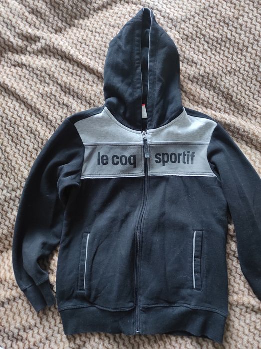 Кофта с капюшоном 152 р.