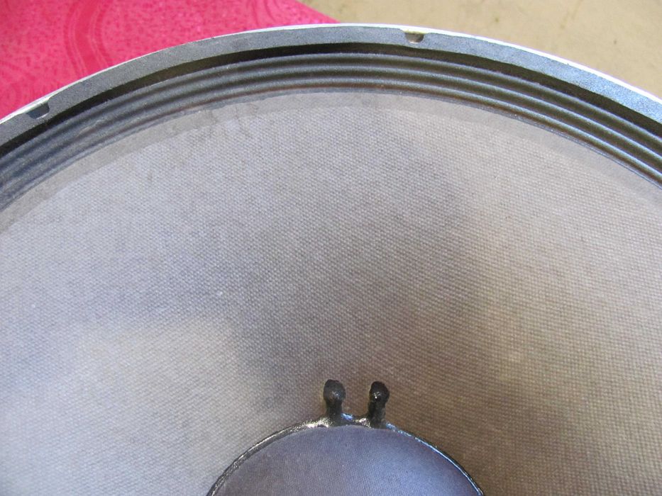 Динаміки JBL 2032H