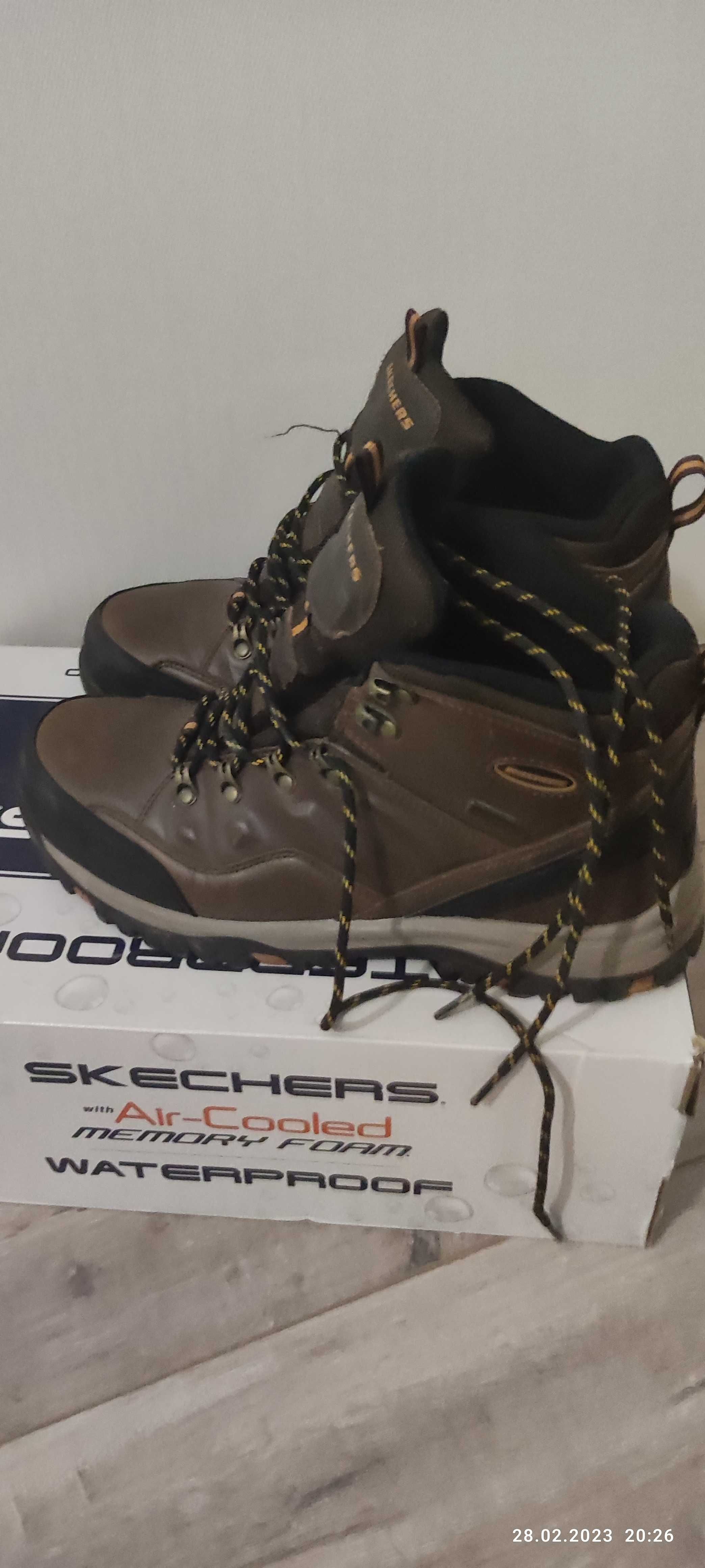 Кросівки чоловічі Skechers