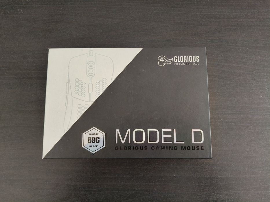 Rato gaming - Glorious Model D (selado)