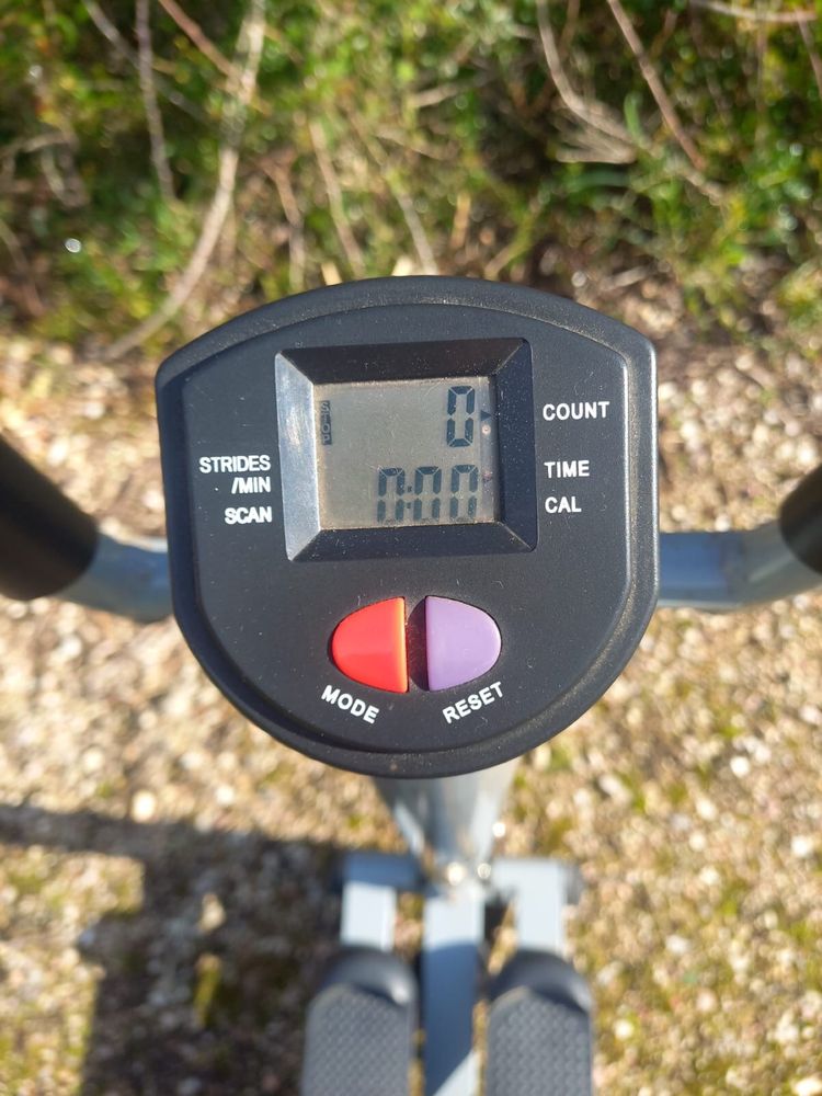 Máquina Step com contador elétronico