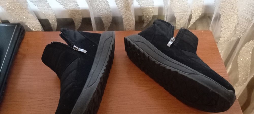 Зимові жіночі черевики