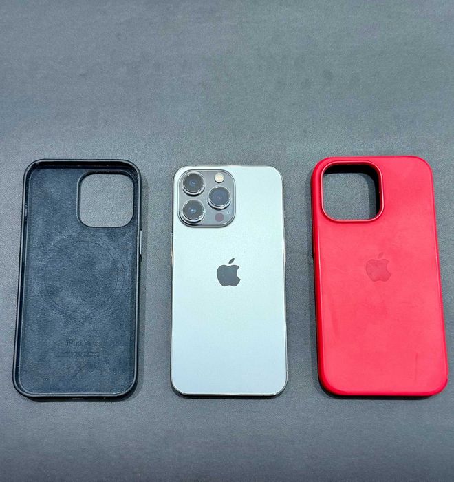 Apple iPhone 13 Pro 512GB grafitowy / stan bardzo dobry / 2 etui