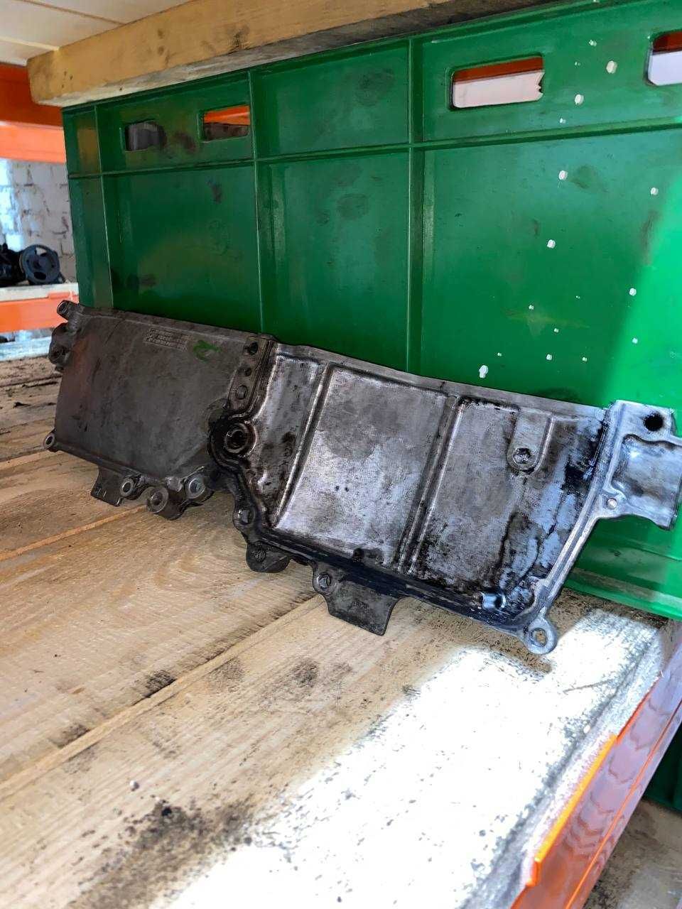 Кришка розподілвалу ГБЦ Nissan Navara D40 Pathfinder R51 2.5 05-14р.