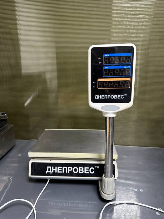 Продам ваги в магазин/на кухню