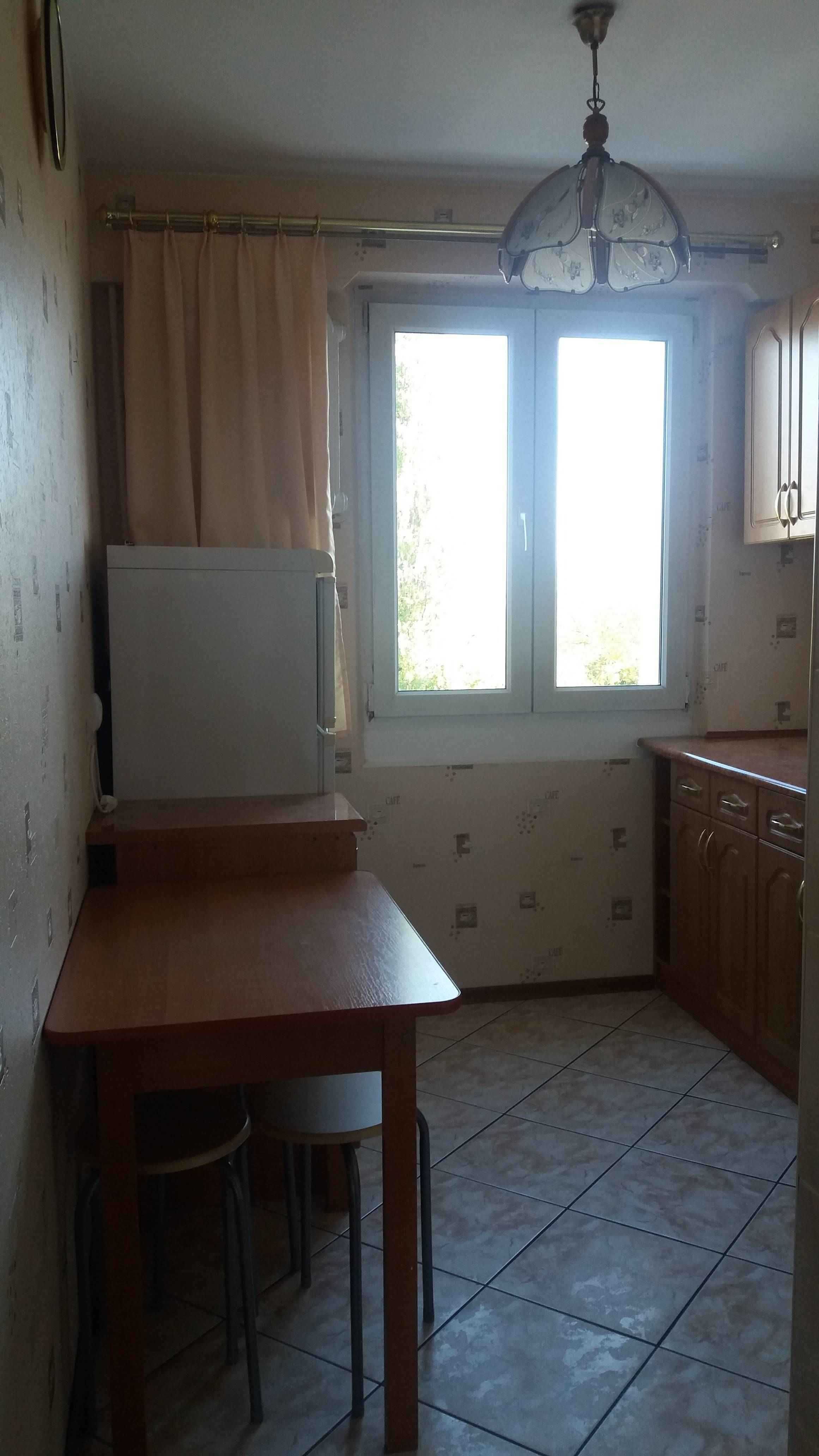 Wynajmę duży pokój z balkonem na os. Czecha