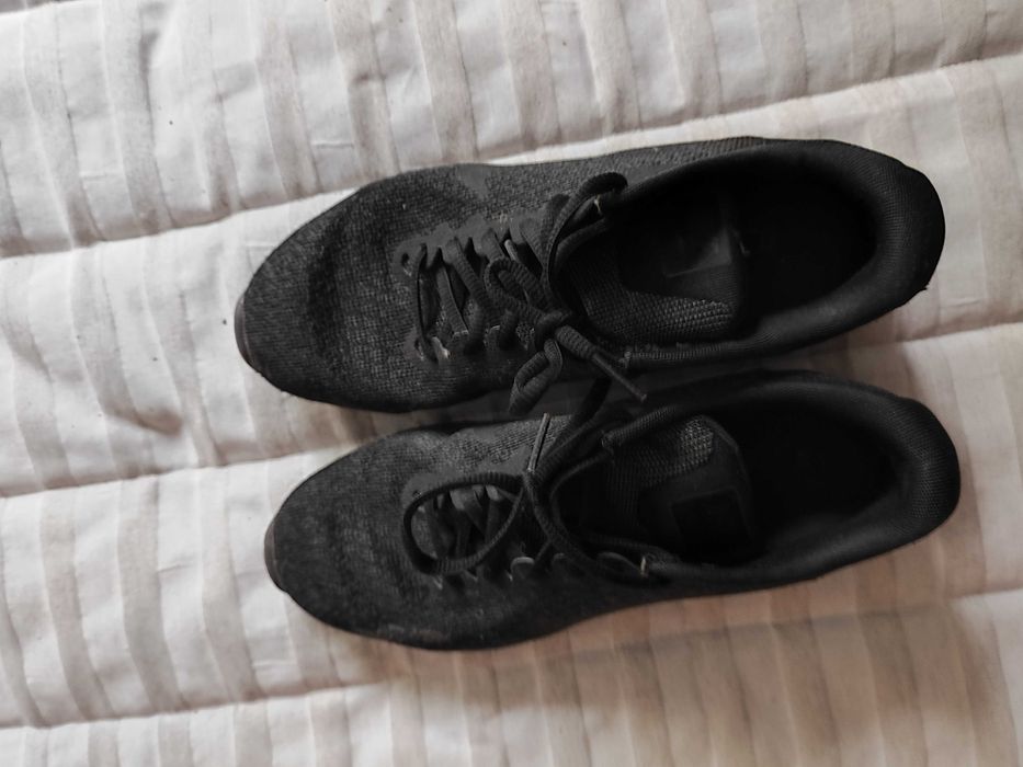 Sapatos da nike.