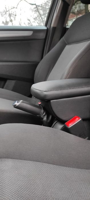 Подлокотник для Opel Astra H 12- / Опель Астра Н 12-