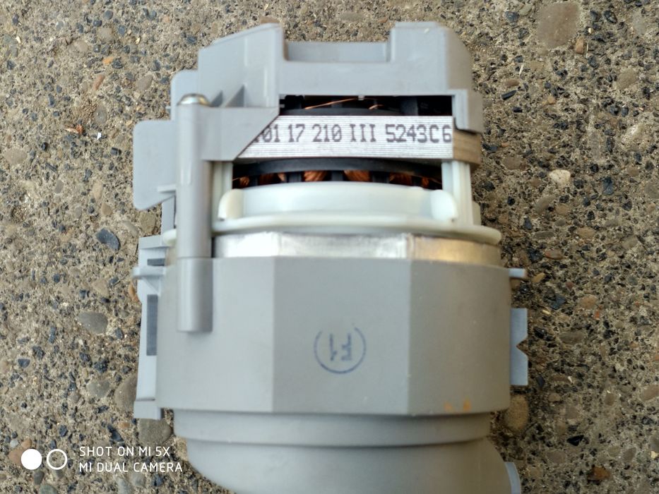 Помпи до посудомийок Bosch