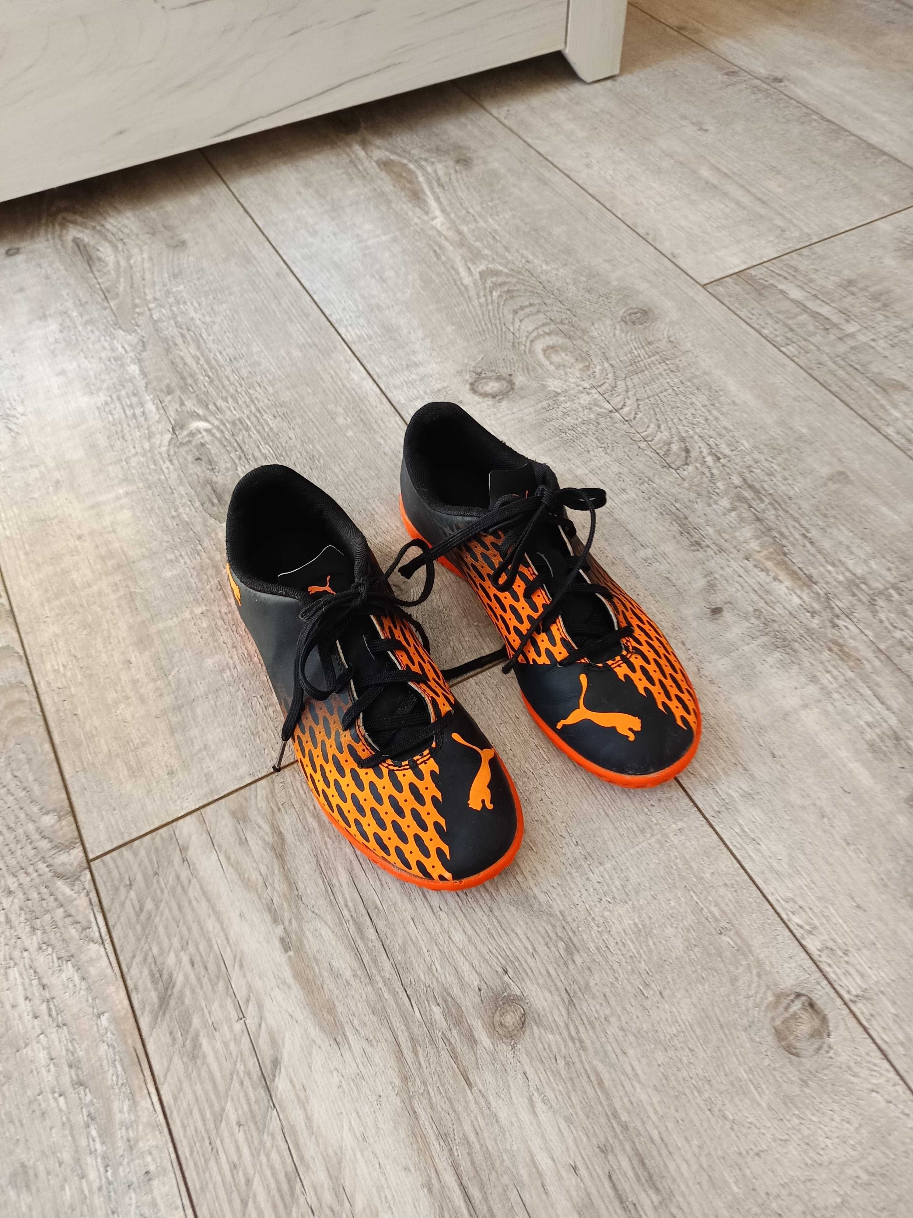 Buty chłopięce halówki