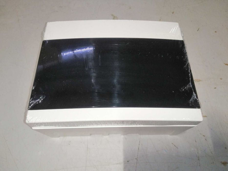 Розпродаж!!! Щити  розподілічі пластикові та метал  8,12,16,24,36 мод