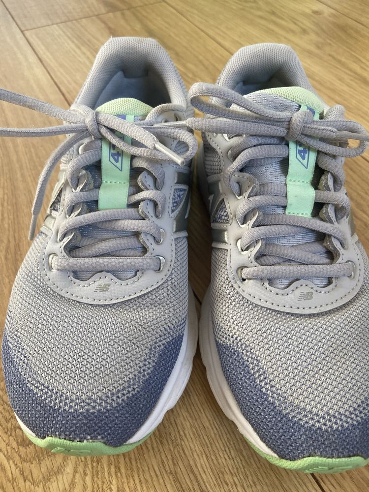 Sportowe buty New balance r. 37