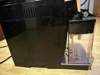 Ekspres DeLonghi