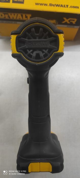 Акумуляторний будівельний фен DEWALT DCE530B 20V