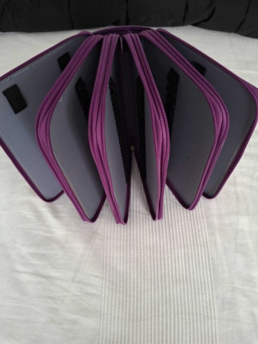 Piornik pieciowarstwowy na kredki