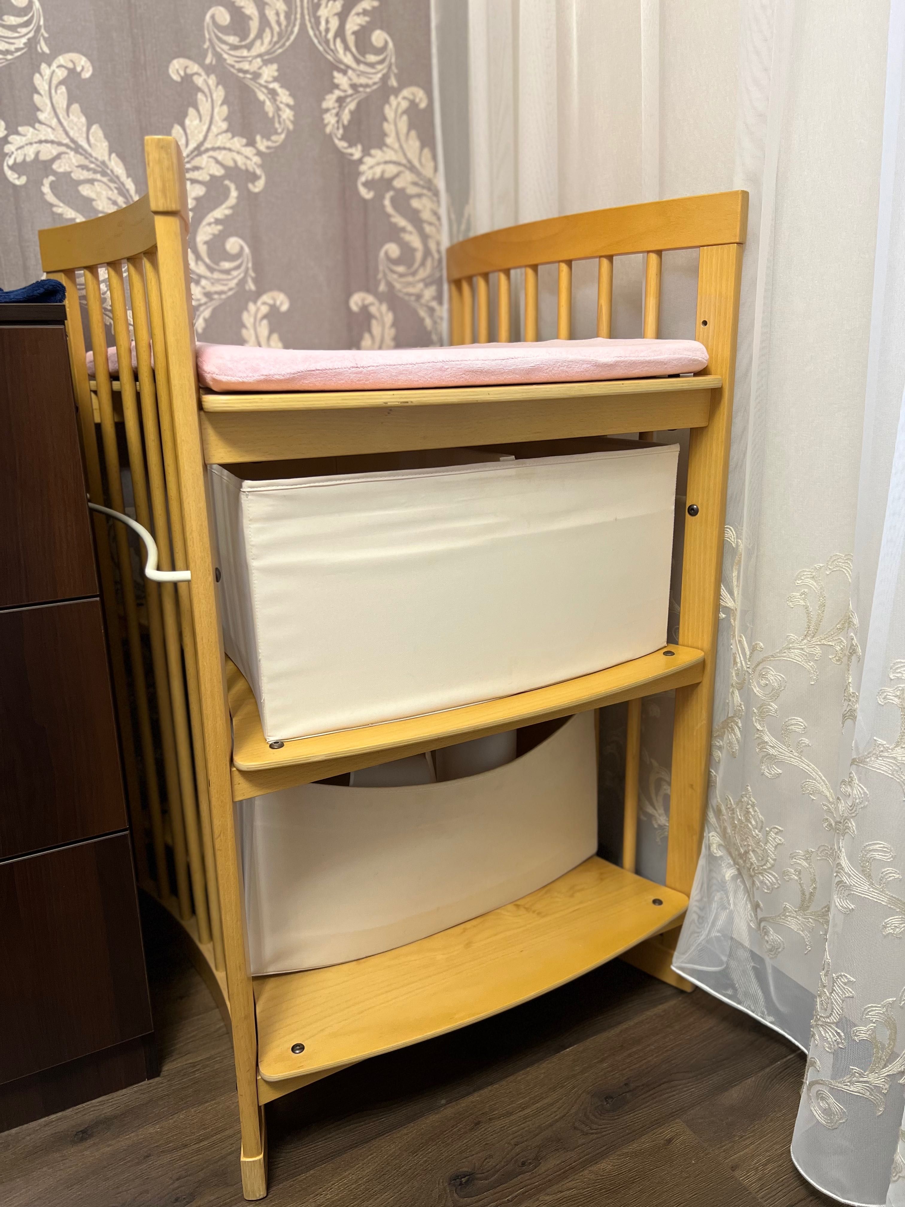 Пеленальний столик Stokke