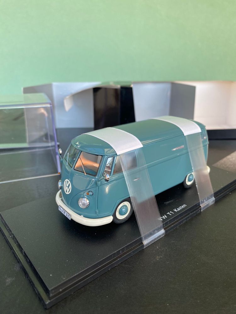 Schuco Volkswagen T1 Kasten