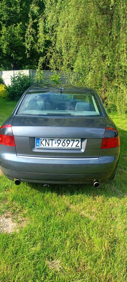Audi A4 b6 1.9 TDI AFN Quattro 140km  6 skrzynia