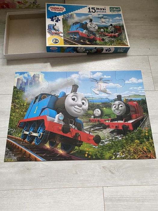 Duże puzzle Tomek i Przyjaciele