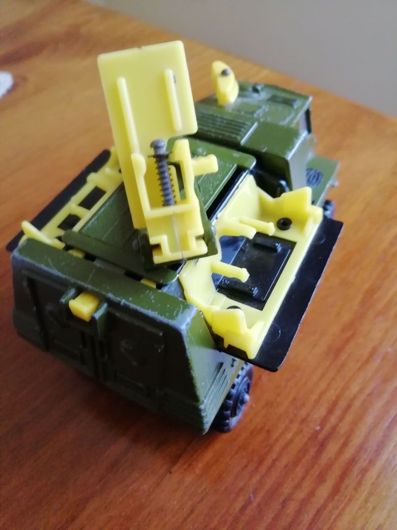 model samochodu matchbox