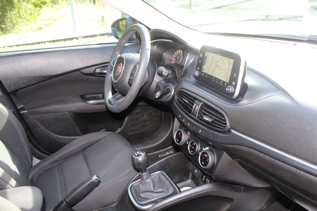 Fiat Tipo Station Wagon 1.6 M-Jet Lounge Tech