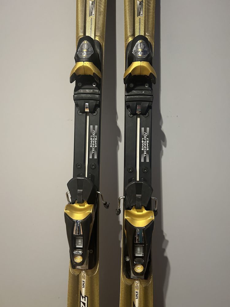 Narty Rossignol 8S