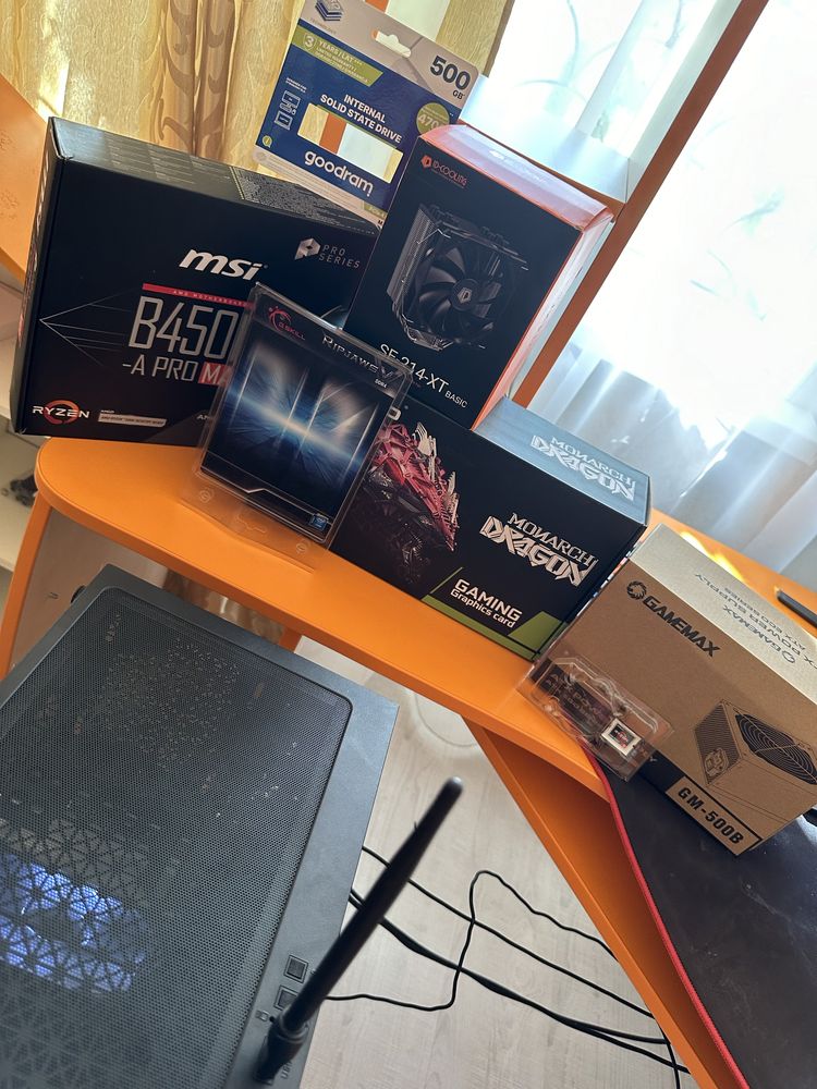 Игровой ПК Ryzen 5 5600 / RX 5700XT / 32 GB Ram / ssd системный блок