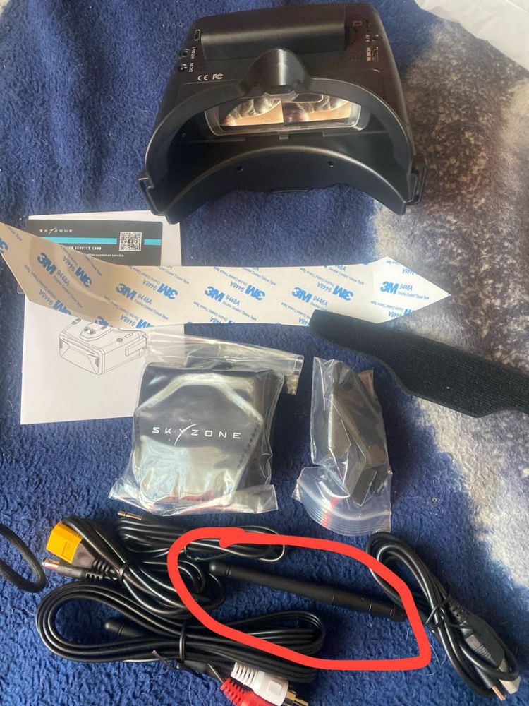 FPV окуляри Skyzone cobra та пульт TX 12