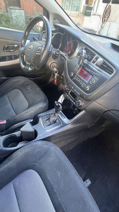 Автомобіль Kia Cee’d 2013 рік