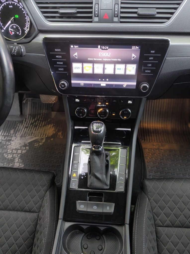 Skoda Superb 2.0 TDI Webasto 4x4
