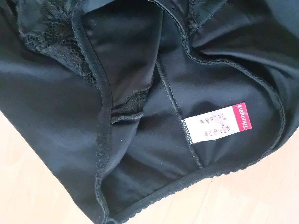 Triumph majtki modelujące wyszczuplające wysokiej jakości