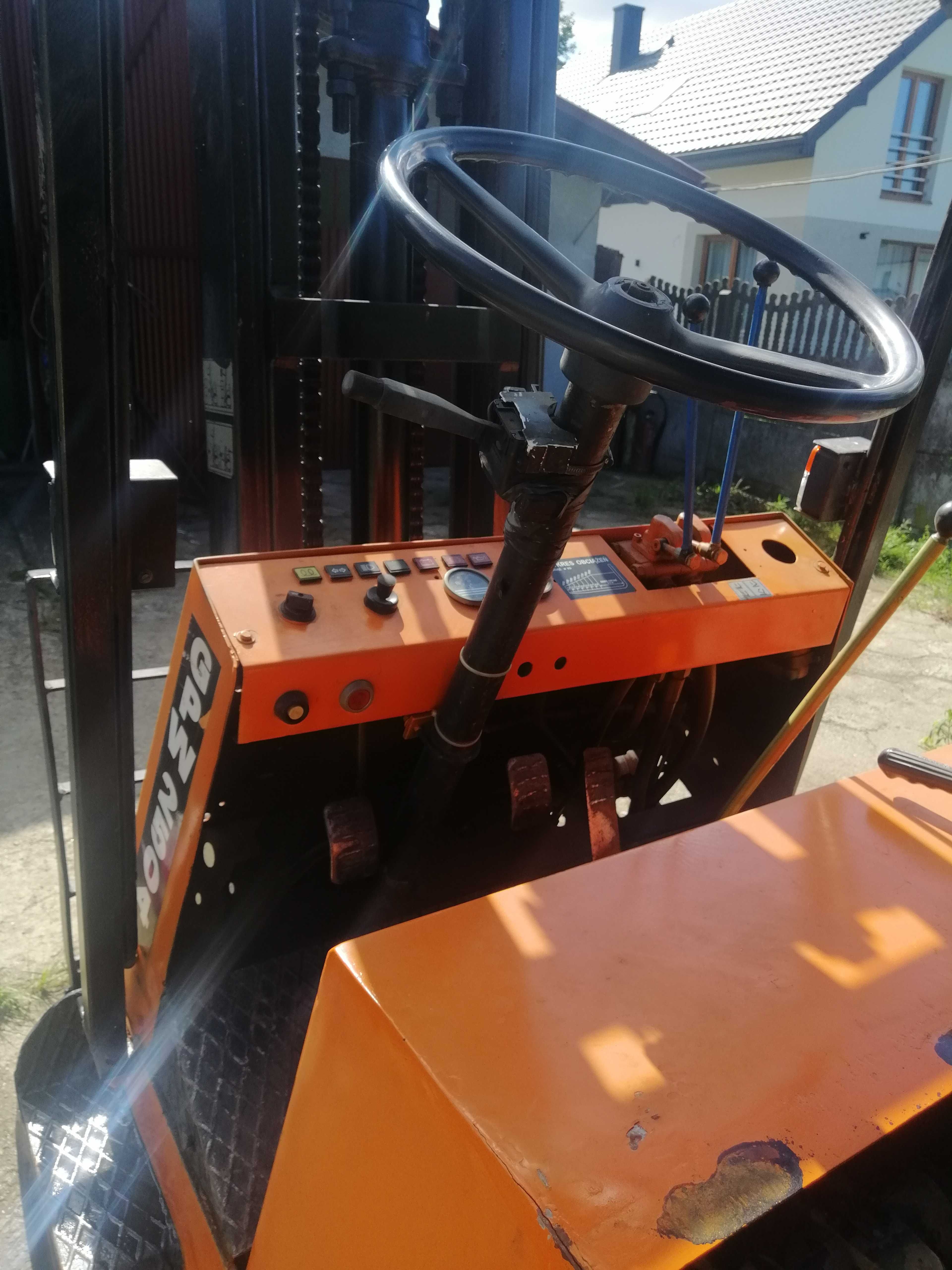 Wózek widłowy GPW 2504 Gliwice Diesel