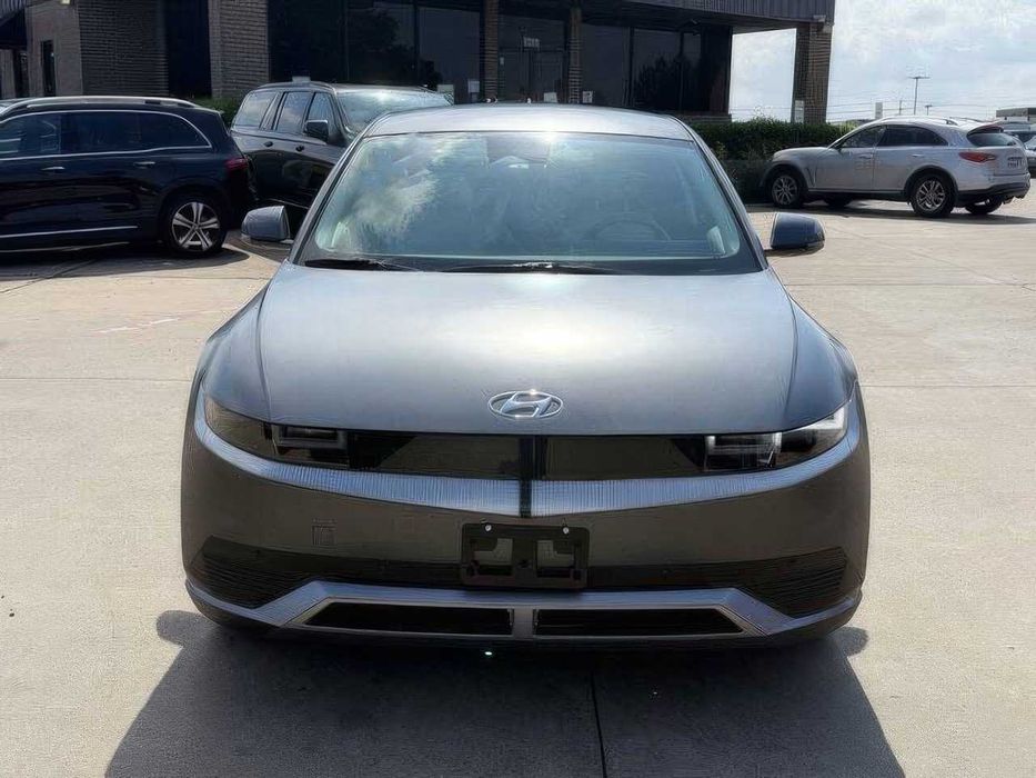 Hyundai Ioniq 5 SEL      2022