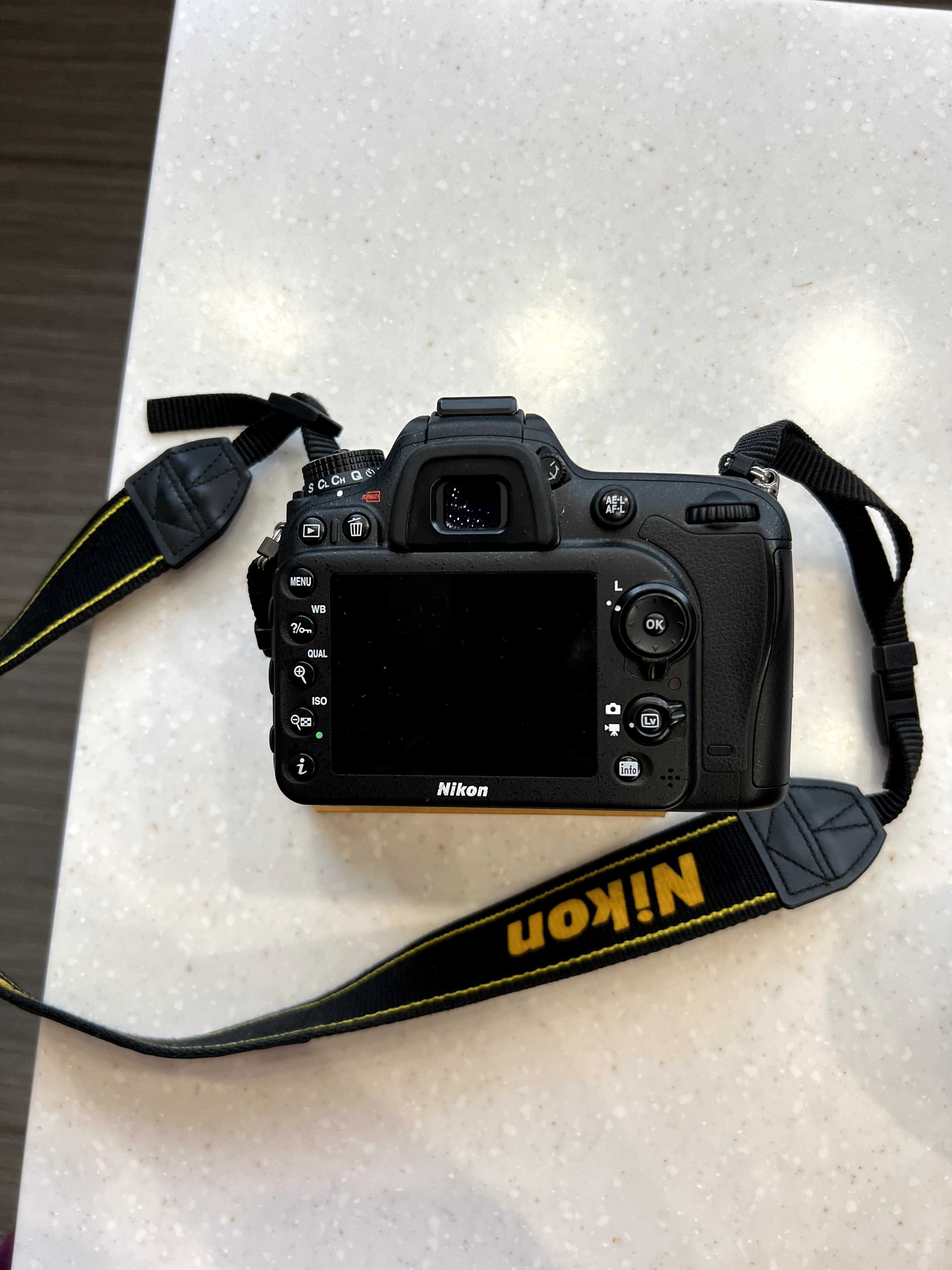 Nikon D7100 18-105 VR Kit з пробігом лише 5410 кадрів.