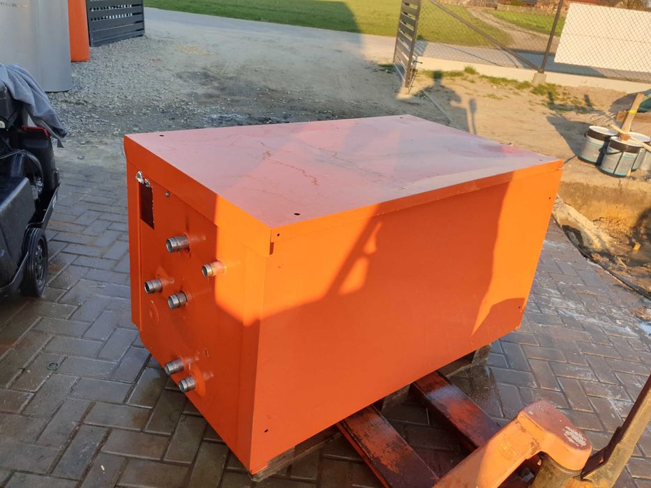 Bojler nierdzewny Viessmann 350l poziomy wężownica Grzałka