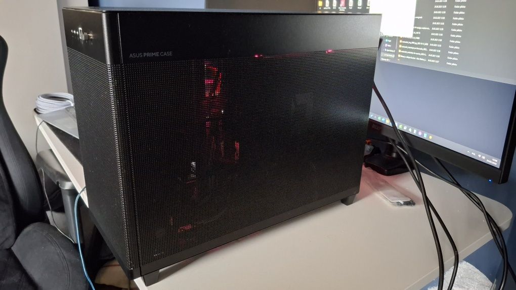 Komputer pc do gier. Nzxt Core I5, 32gb ddr4 ram, m.2 512 SSD, wifi 6,